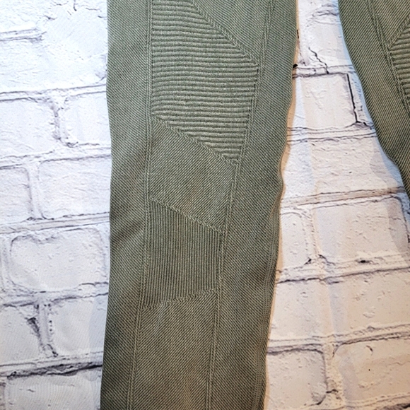 Yummie Moto Washed Leggings - Picture 3 of 5